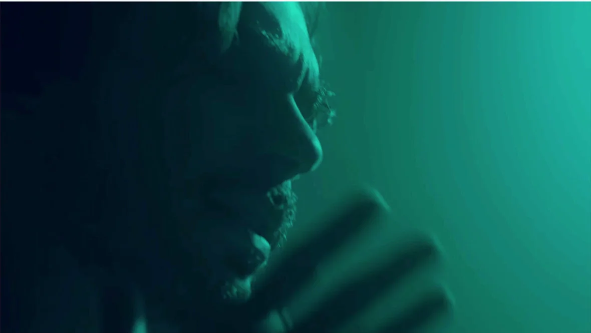 CLOCKCLOCK im Musikvideo zu Sorry
